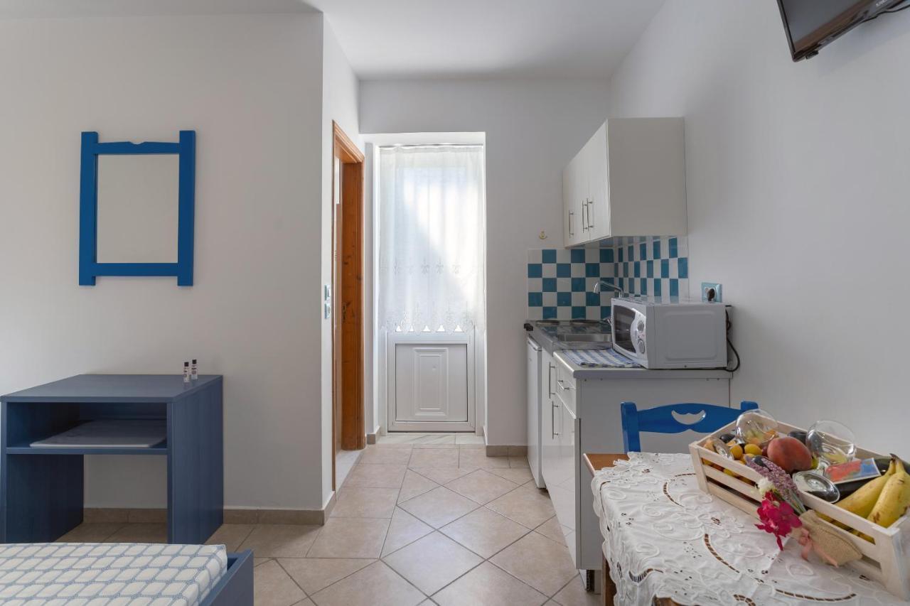 Stegna-Tula Aparthotel Archangelos  Ngoại thất bức ảnh